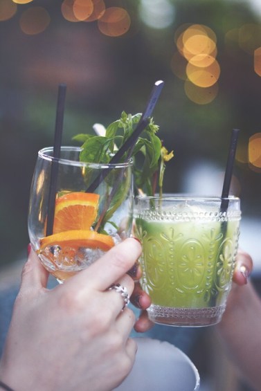 cheers-1081828_960_720.jpg
